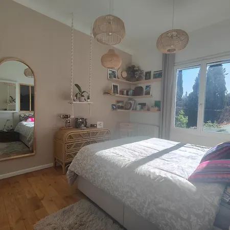 Grand T2 Avec Terrasse Ensoleillee Et Jacuzzi Au Calme Sans Vis A Vis Apartment *