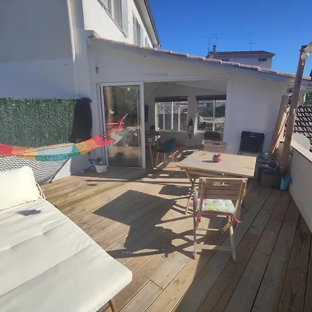 شقة Grand T2 Avec Terrasse Ensoleillee Et Jacuzzi Au Calme Sans Vis A Vis